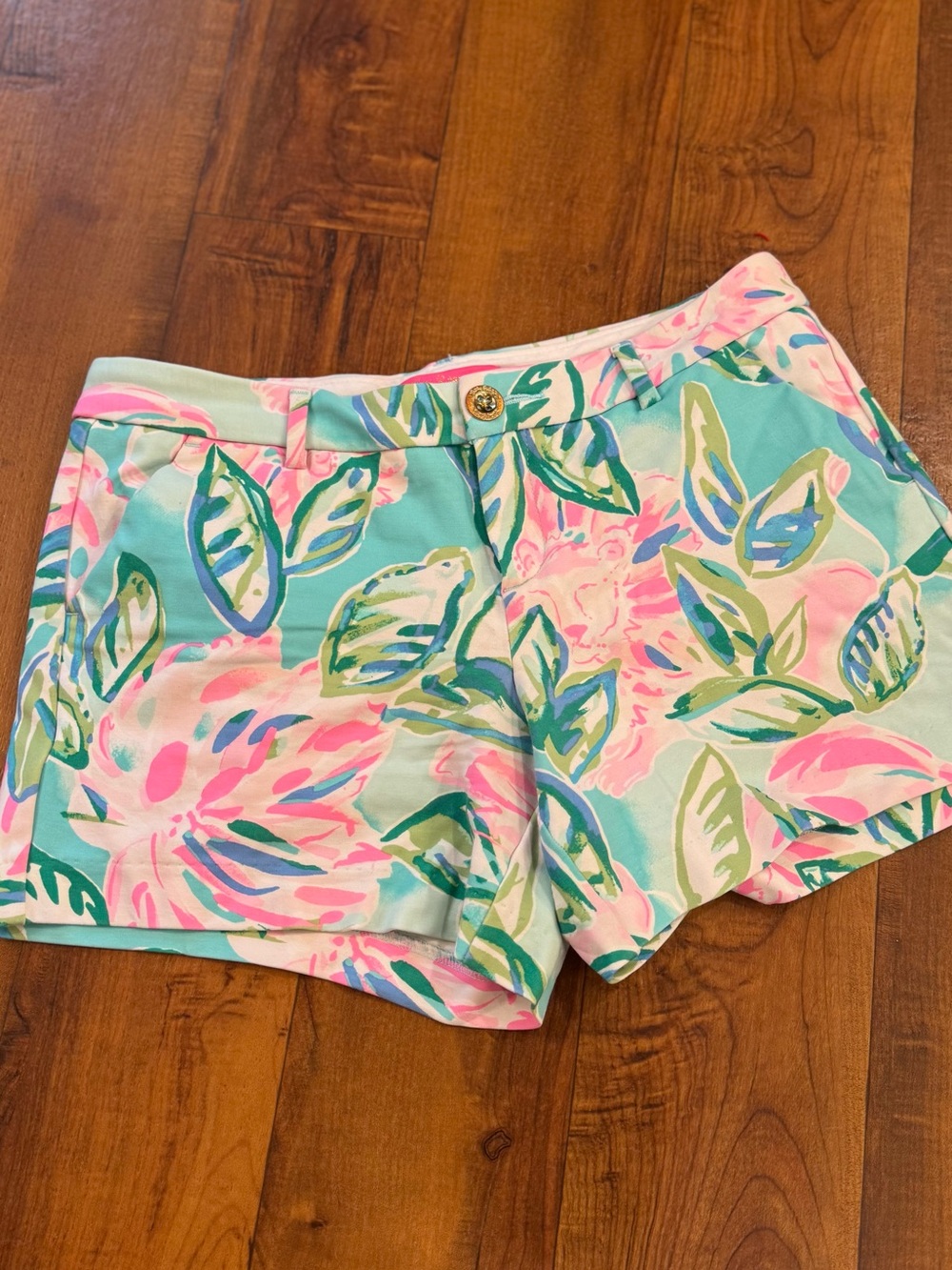 Women’s Lilly Pulitzer Floral Callahan Knit Shorts in Totally Blossom size 4